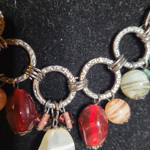 Premier Designs Glass Bead and Gunmetal Necklace - Picture 4 of 6